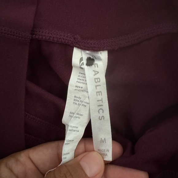 Fabletics Burgundy Maj Pant II Sz. Medium - Picture 8 of 8